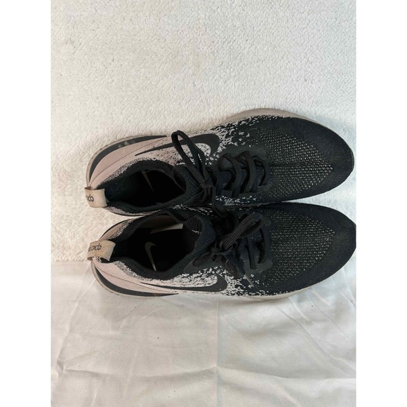 Nike Epic React Flyknit Running Shoes Sneakers Black Athletic Womens Size 11 - Picture 9 of 15